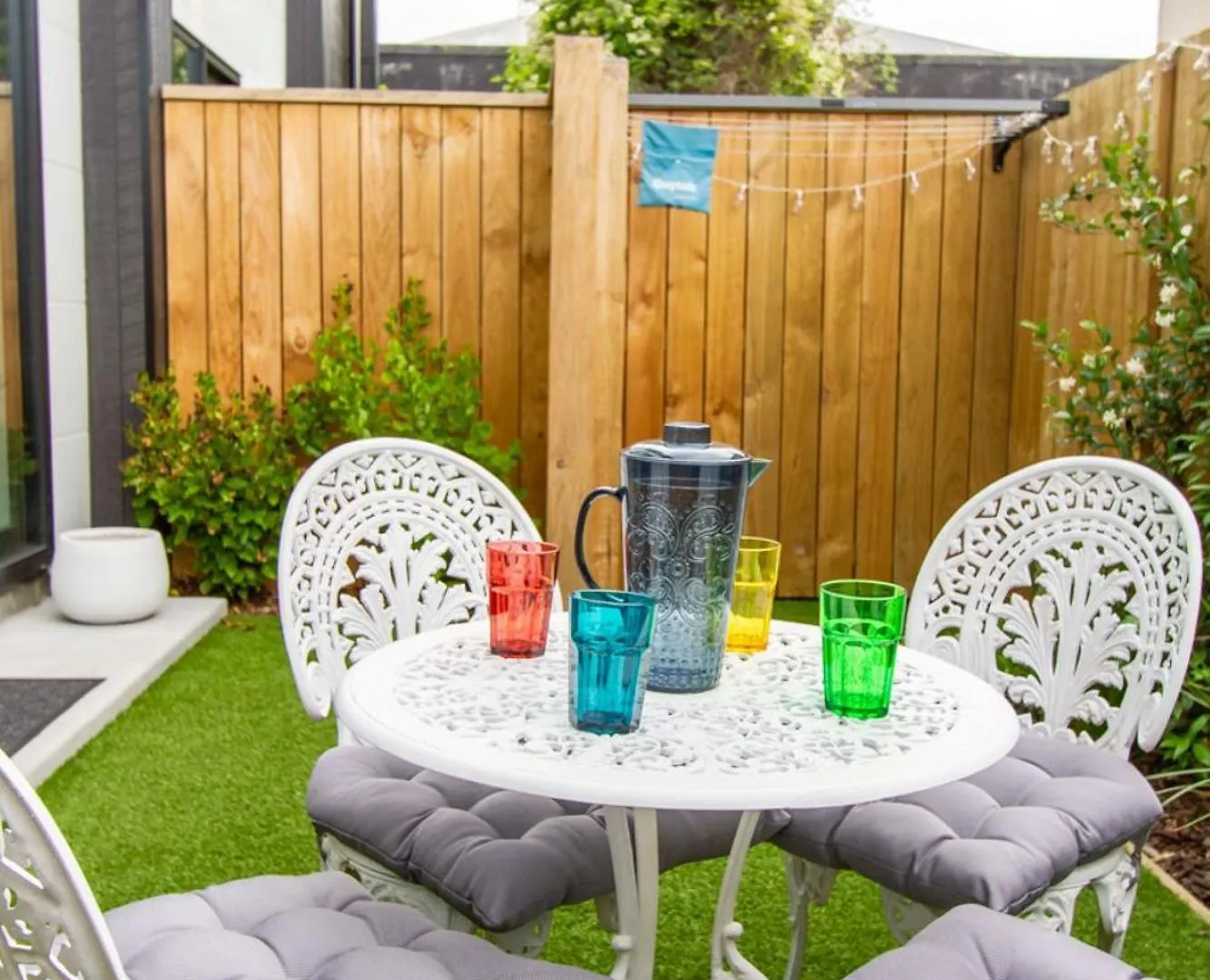 Διαμέρισμα Gorgeous In Green - 2 Bed Central Oasis W/King Bed Κράισττσερτς